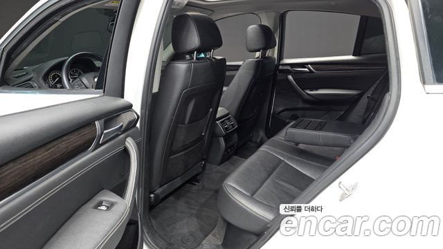 BMW X4 2015 — photo 11