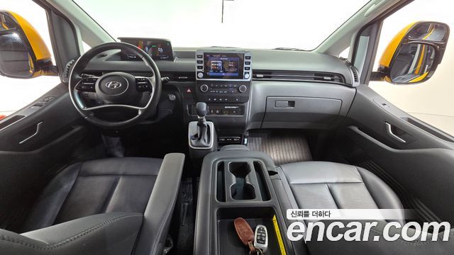 Hyundai Staria 2024 — photo 10