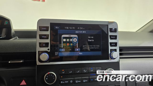 Hyundai Staria 2024 — photo 21