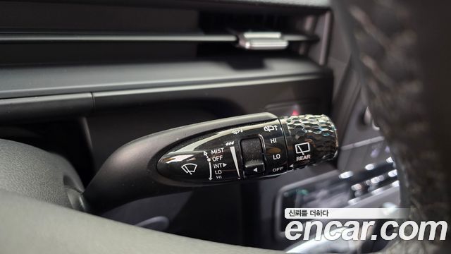 Hyundai Staria 2024 — photo 31