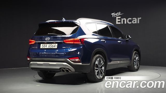 Hyundai Santafe 2019 — photo 2