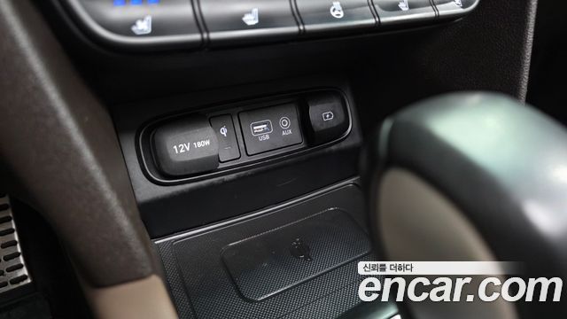 Hyundai Santafe 2019 — photo 16