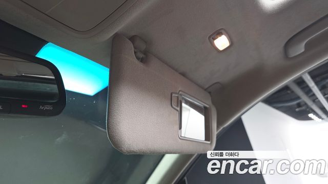 Hyundai Santafe 2019 — photo 34