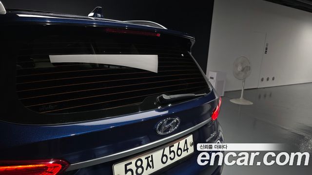 Hyundai Santafe 2019 — photo 45