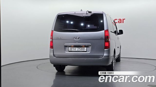 Hyundai Starex 2019 — photo 4