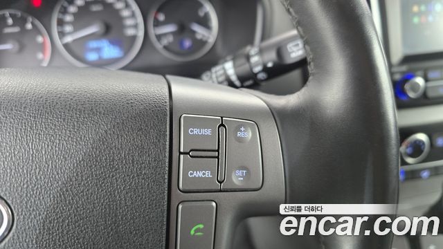 Hyundai Starex 2019 — photo 23
