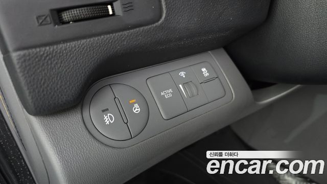 Hyundai Starex 2019 — photo 30