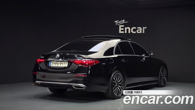 Mercedes-Benz S-Class 2022 — photo 2