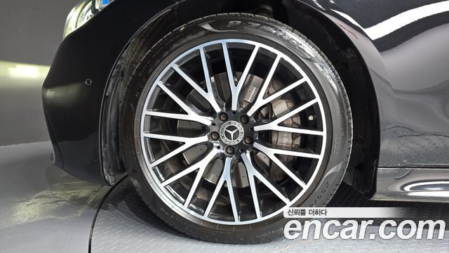 Mercedes-Benz S-Class 2022 — photo 5