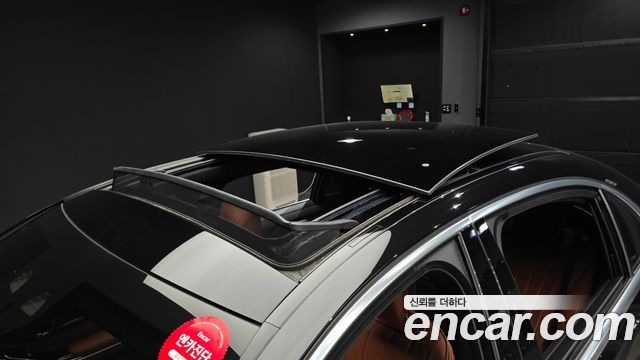 Mercedes-Benz S-Class 2022 — photo 23