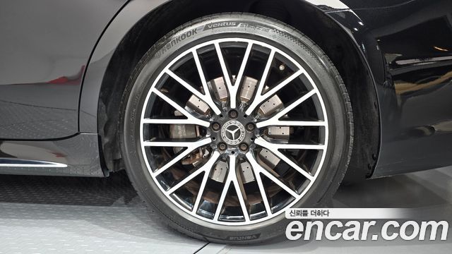 Mercedes-Benz S-Class 2022 — photo 7