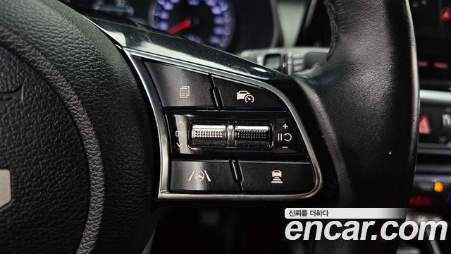 Kia K3 2022 — photo 30