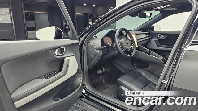 Polestar Polestar 2 2023 — photo 13