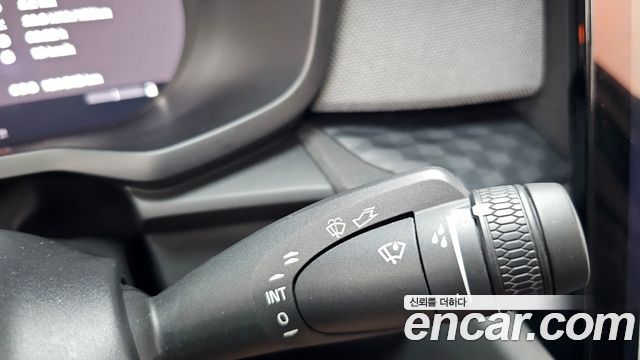 Polestar Polestar 2 2023 — photo 25