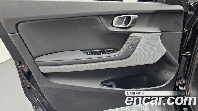 Polestar Polestar 2 2023 — photo 14