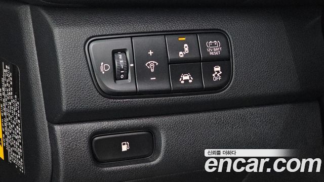 Kia Niro 2018 — photo 25