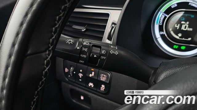 Kia Niro 2018 — photo 29