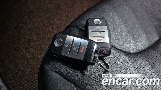 Kia Niro 2018 — photo 33