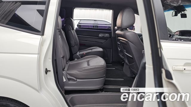 KG Mobility KORANDO 2015 — photo 18