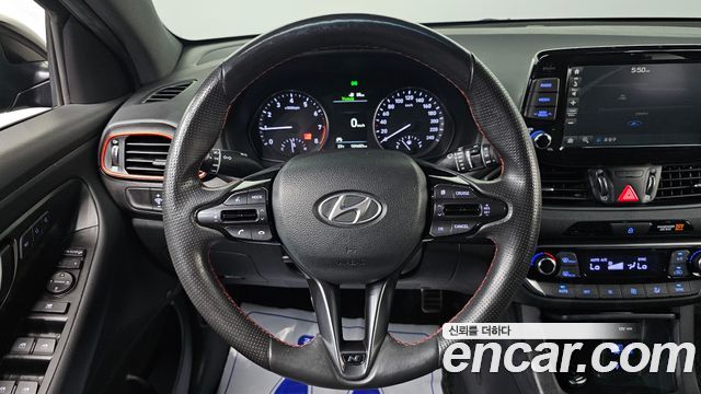 Hyundai i30 2020 — photo 20