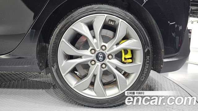 Hyundai i30 2020 — photo 7