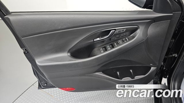 Hyundai i30 2020 — photo 14