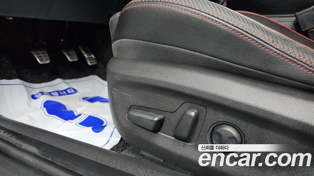 Hyundai i30 2020 — photo 28