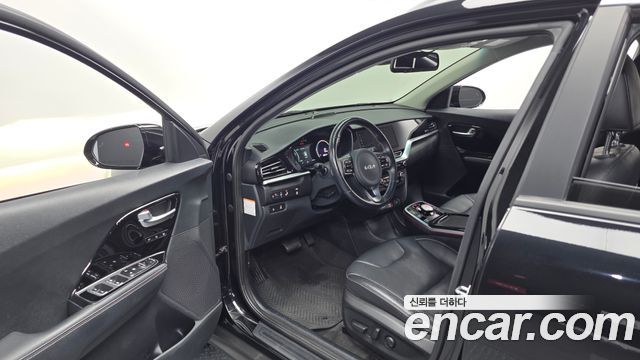 Kia Niro 2022 — photo 13