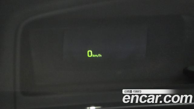 Hyundai Genesis 2016 — photo 17