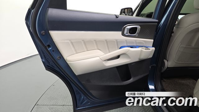 Kia Sorento 2022 — photo 15