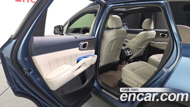 Kia Sorento 2022 — photo 16