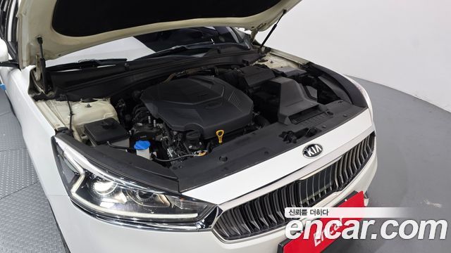 Kia K7 2016 — photo 6