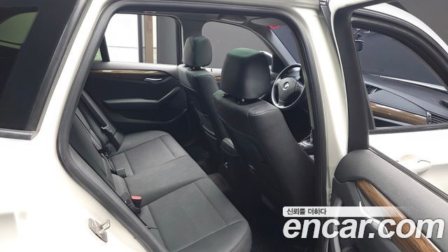 BMW X1 2014 — photo 12