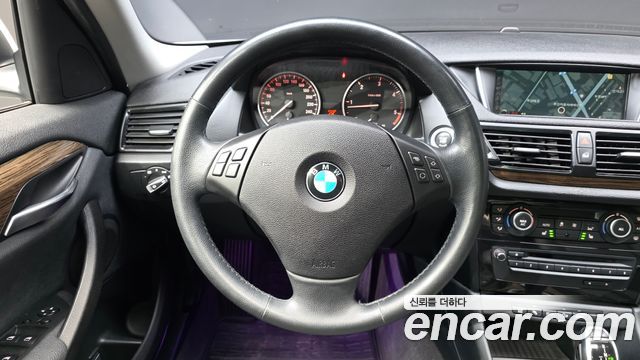 BMW X1 2014 — photo 13