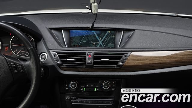 BMW X1 2014 — photo 14