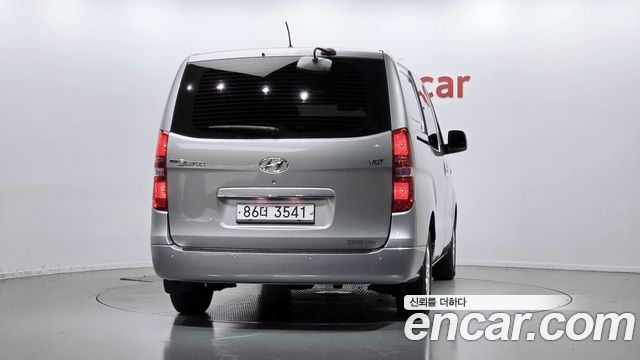 Hyundai Starex 2016 — photo 4
