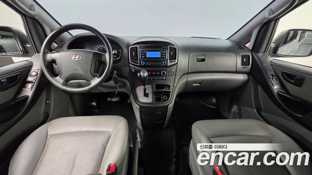 Hyundai Starex 2016 — photo 7