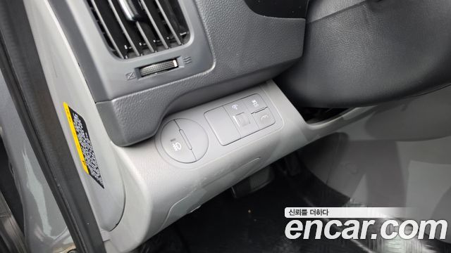 Hyundai Starex 2016 — photo 16