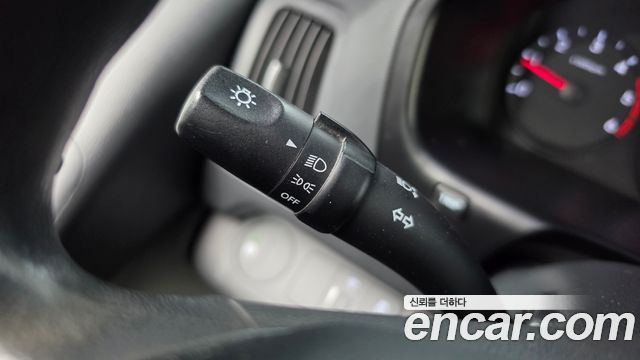 Hyundai Starex 2016 — photo 19