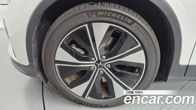 Polestar Polestar 2 2023 — photo 5