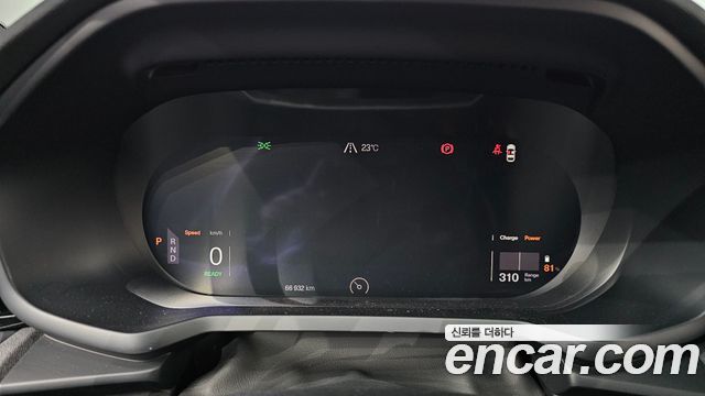Polestar Polestar 2 2023 — photo 10