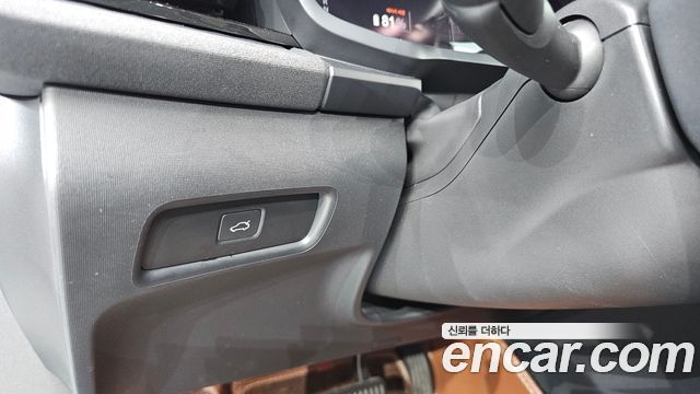 Polestar Polestar 2 2023 — photo 19