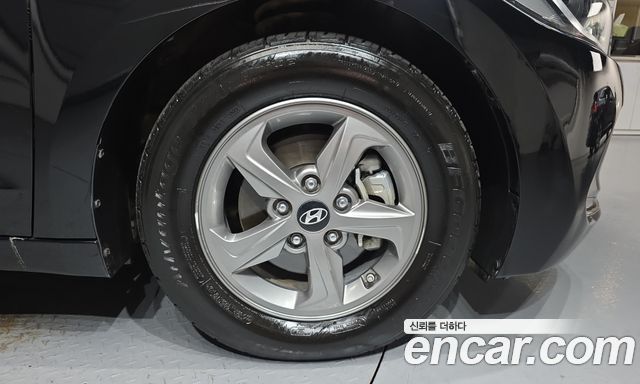 Hyundai AVANTE 2016 — photo 5