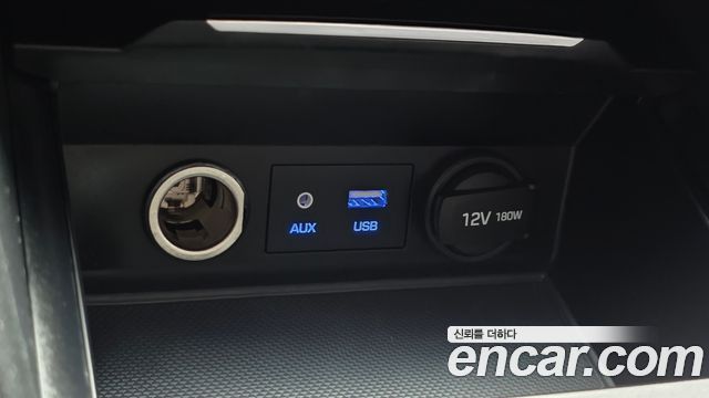 Hyundai AVANTE 2016 — photo 20