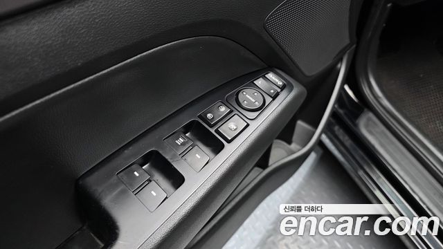 Hyundai AVANTE 2016 — photo 27