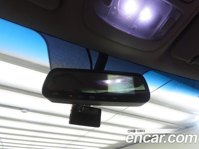 Kia Canival 2013 — photo 13
