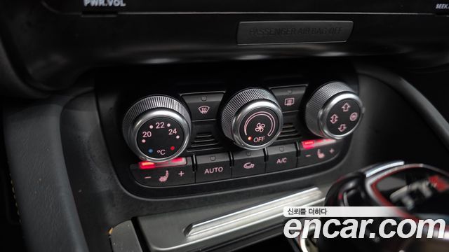 Audi TTS 2014 — photo 16