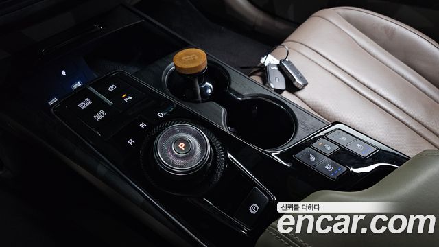 Kia K8 2022 — photo 12