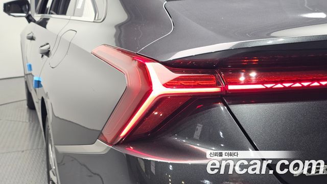 Kia K8 2022 — photo 9