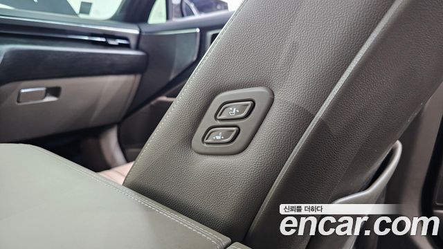 Kia K8 2022 — photo 30